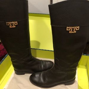 Tory Burch Brown Leather Riding Books 9